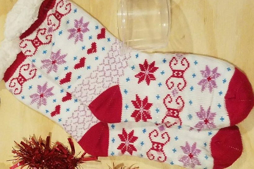 Sherpa-Lined Cabin Socks red, white, pink, blue. Snowflake/faireisle design